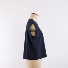 画像をギャラリービューアに読み込む, Sleeveless tops in Navy