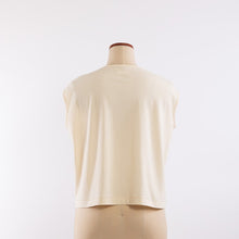 画像をギャラリービューアに読み込む, Sleeveless tops in Ecru