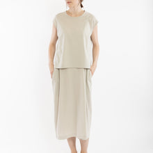 Load image into Gallery viewer, Wide open slip dress in Light gray