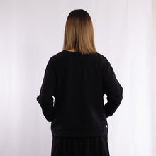 画像をギャラリービューアに読み込む, Cotton/Wool crew neck sweat in Black