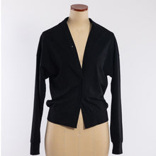 Load image into Gallery viewer, V-neck multi cardigan in Black
