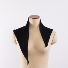 Load image into Gallery viewer, Baby alpaca a simple asymmetry bandana in Black