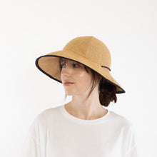 画像をギャラリービューアに読み込む, Round top Wide brim hat in Natural x Black