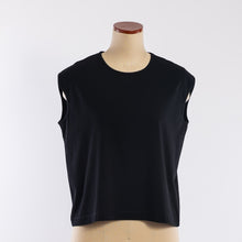 画像をギャラリービューアに読み込む, Sleeveless tops in Black
