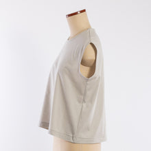 Load image into Gallery viewer, Sleeveless tops in Light Gray
