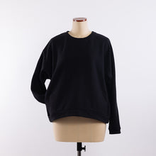 Load image into Gallery viewer, Cotton/Wool crew neck sweat in Black
