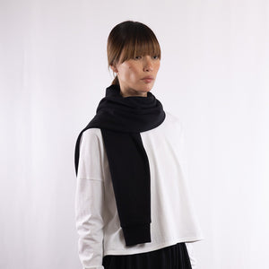 Cotton/Wool Sweat sleeve scarf in Black