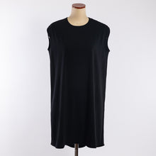 画像をギャラリービューアに読み込む, Scalloped no-sleeve tunic in Black

