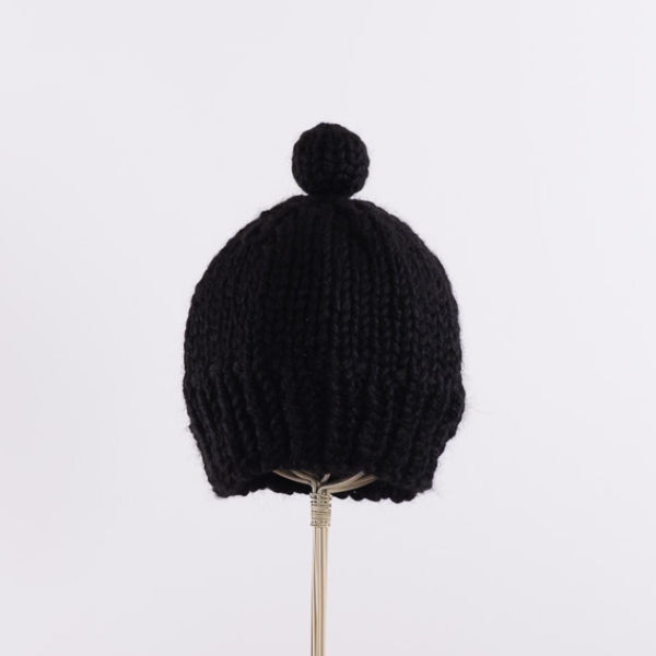 Hand knitted bulky pompom beanie in Black