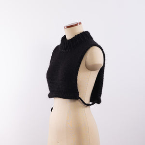 Baby alpaca hand knitted around neck warmer in Black