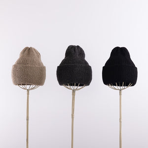 A simple beanie in Taupe
