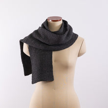 画像をギャラリービューアに読み込む, Baby alpaca a simple long scarf in Charcoal
