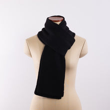 画像をギャラリービューアに読み込む, Baby alpaca a simple long scarf in Balck
