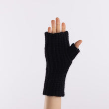 Load image into Gallery viewer, Baby alpaca mix crocheted rib finger less gloves in Black
