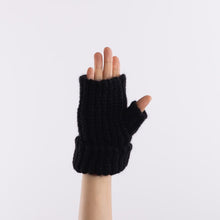 Load image into Gallery viewer, Baby alpaca mix crocheted rib finger less gloves in Black
