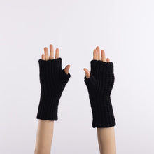 Load image into Gallery viewer, Baby alpaca mix crocheted rib finger less gloves in Black
