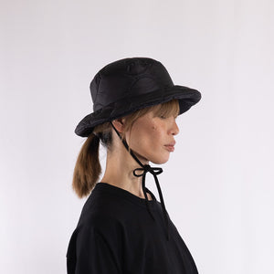 M-65 Quilt bucket hat with strings in Black