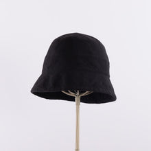 画像をギャラリービューアに読み込む, Washed bucket hat in Black
