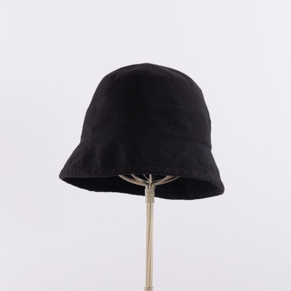 Washed bucket hat in Black