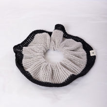 Load image into Gallery viewer, Knitted scrunchie
